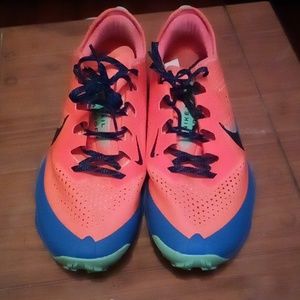 Men Nike Sneakers size 9.5